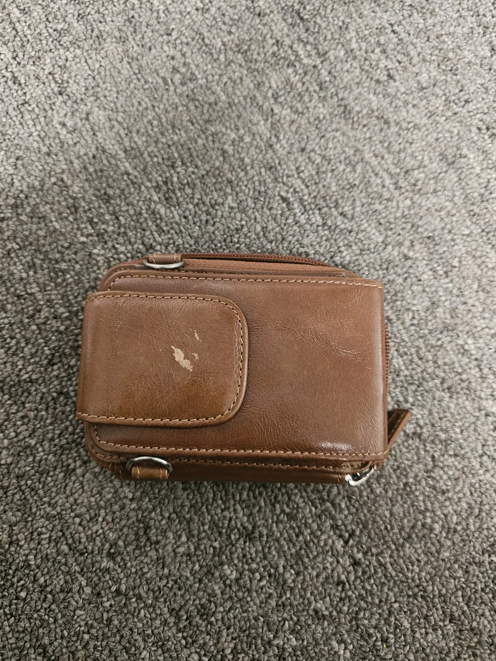 N/A compact brown